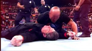 شاهد l عودة ستون كولد في عرض الرو المقبل