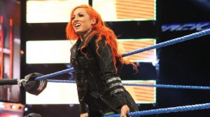 جون سينا يصرح بأنه يجب على نجوم اتحاد WWE أن ينتبهوا إلى موقف بيكي لينش