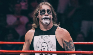 كريس جيريكو يفقد أجزاء كبيرة من شعره عقب مباراته في عرض وبطولة Wrestle Kingdom 13